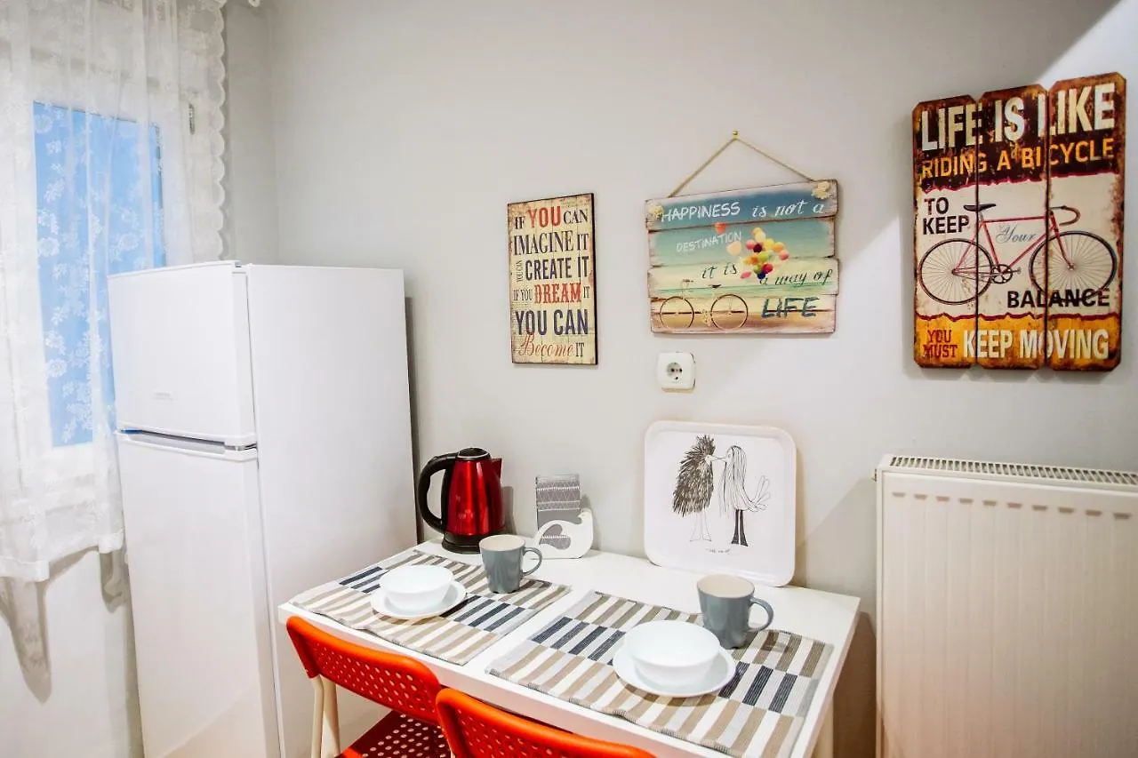 Apartment Luxurious & Modern | Walk Everywhere | 5★ Amenities Thessaloniki